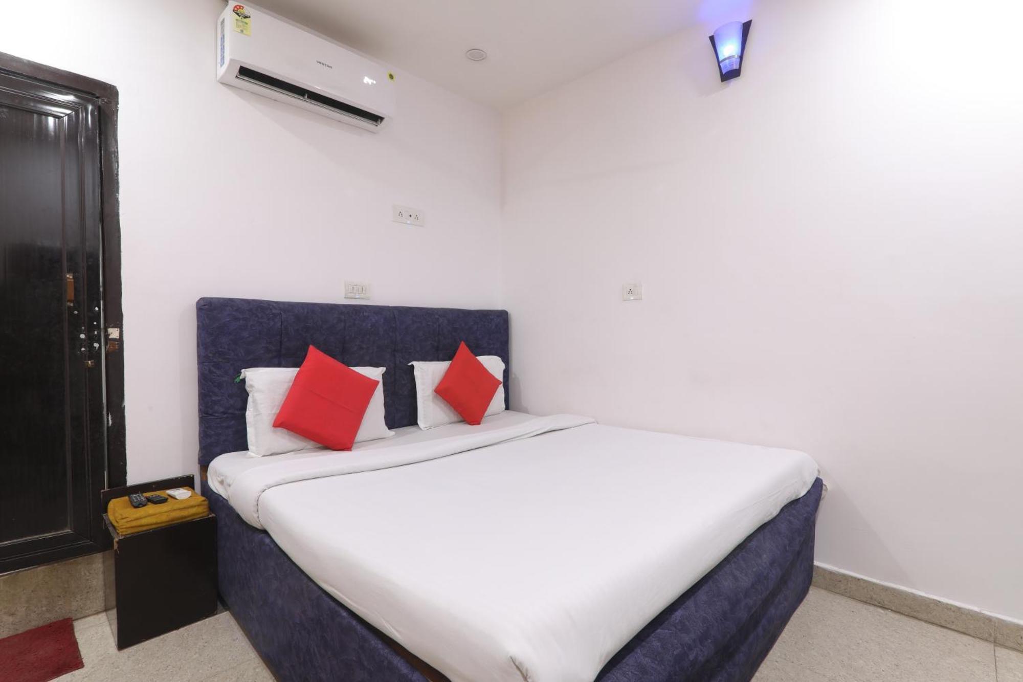 Metro Regency 2*