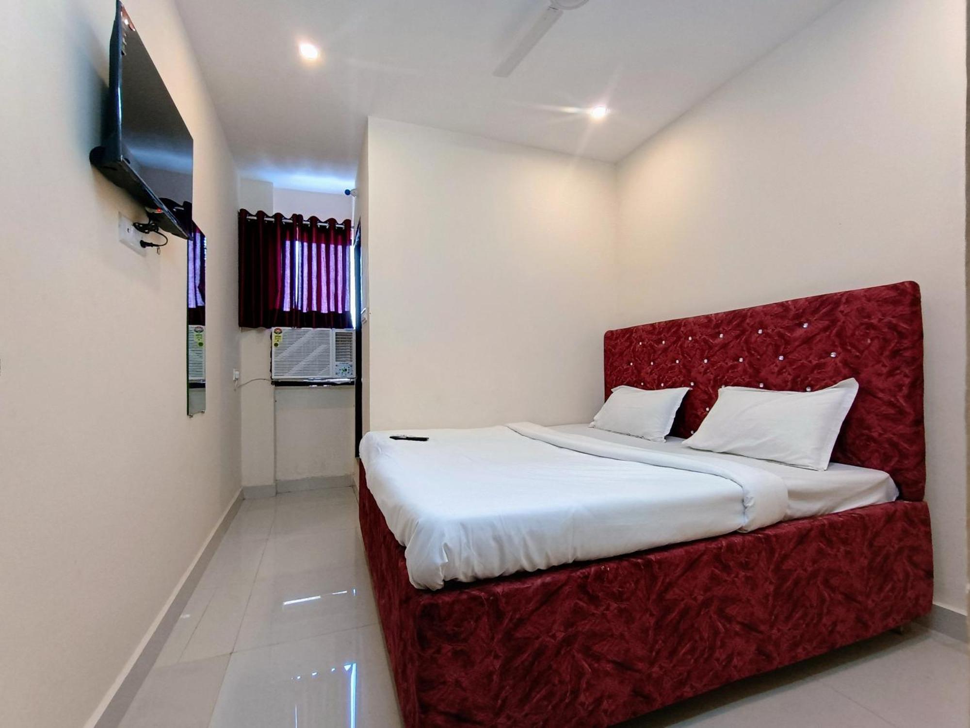 Hotel Metro Regency Lucknow